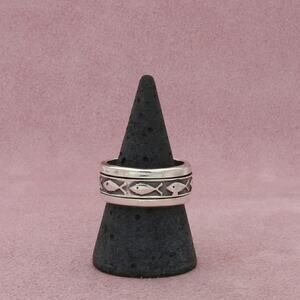 sterling silver mens fish spinner band ring size 9.75